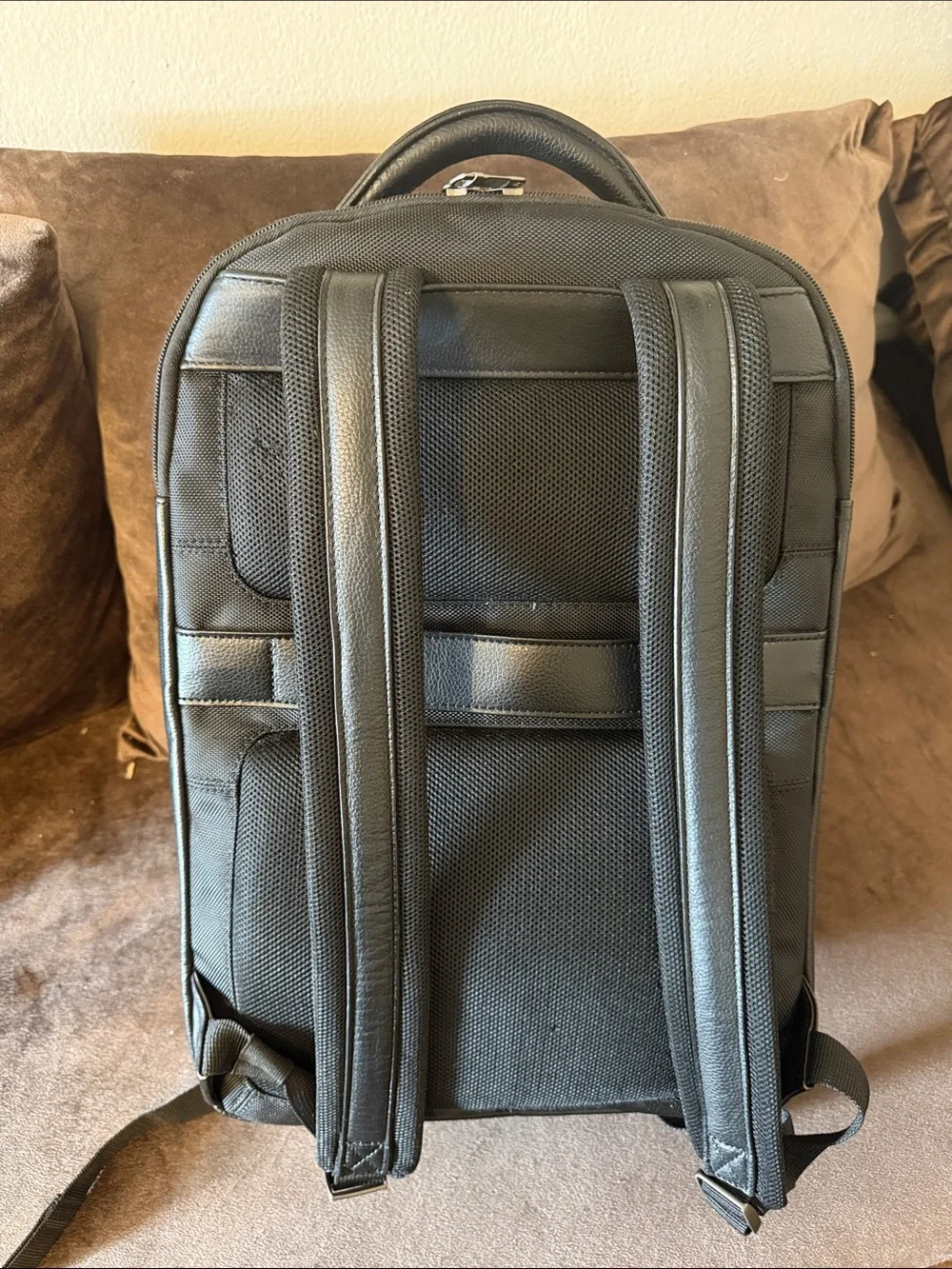 Samsonite great used